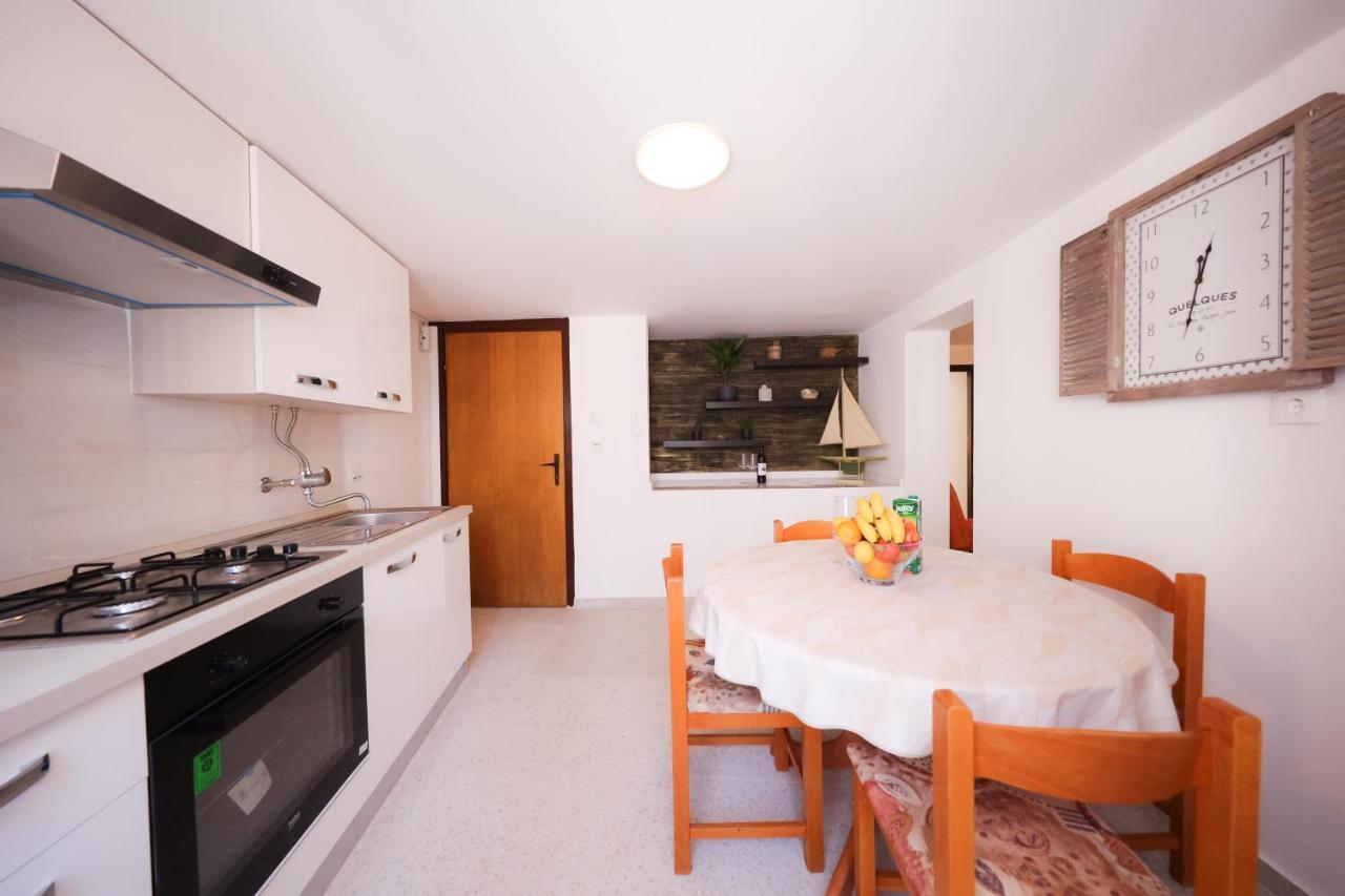 Two Bedroom Apartment In The Old Town Marija Zadar Luaran gambar