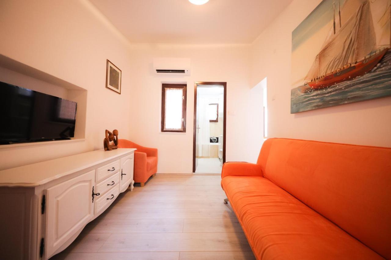 Two Bedroom Apartment In The Old Town Marija Zadar Luaran gambar
