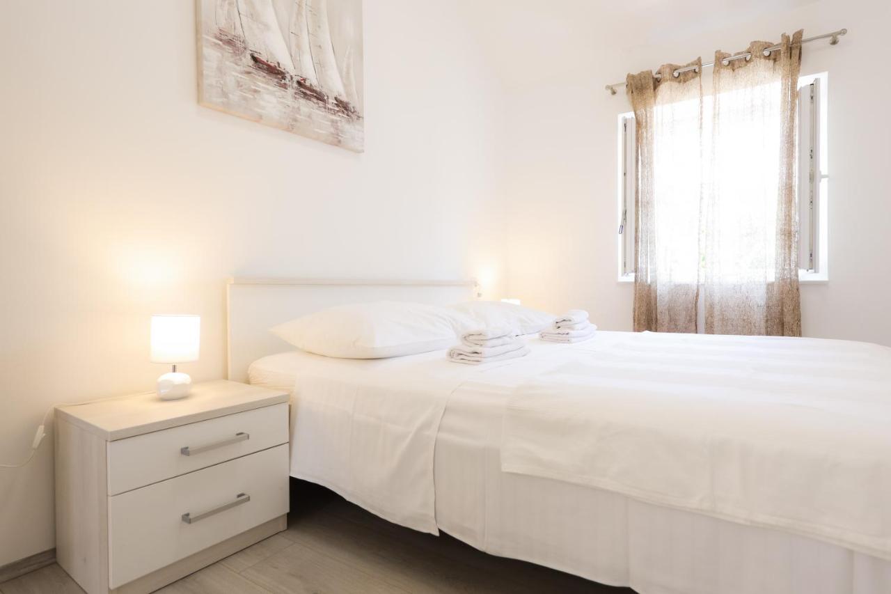 Two Bedroom Apartment In The Old Town Marija Zadar Luaran gambar