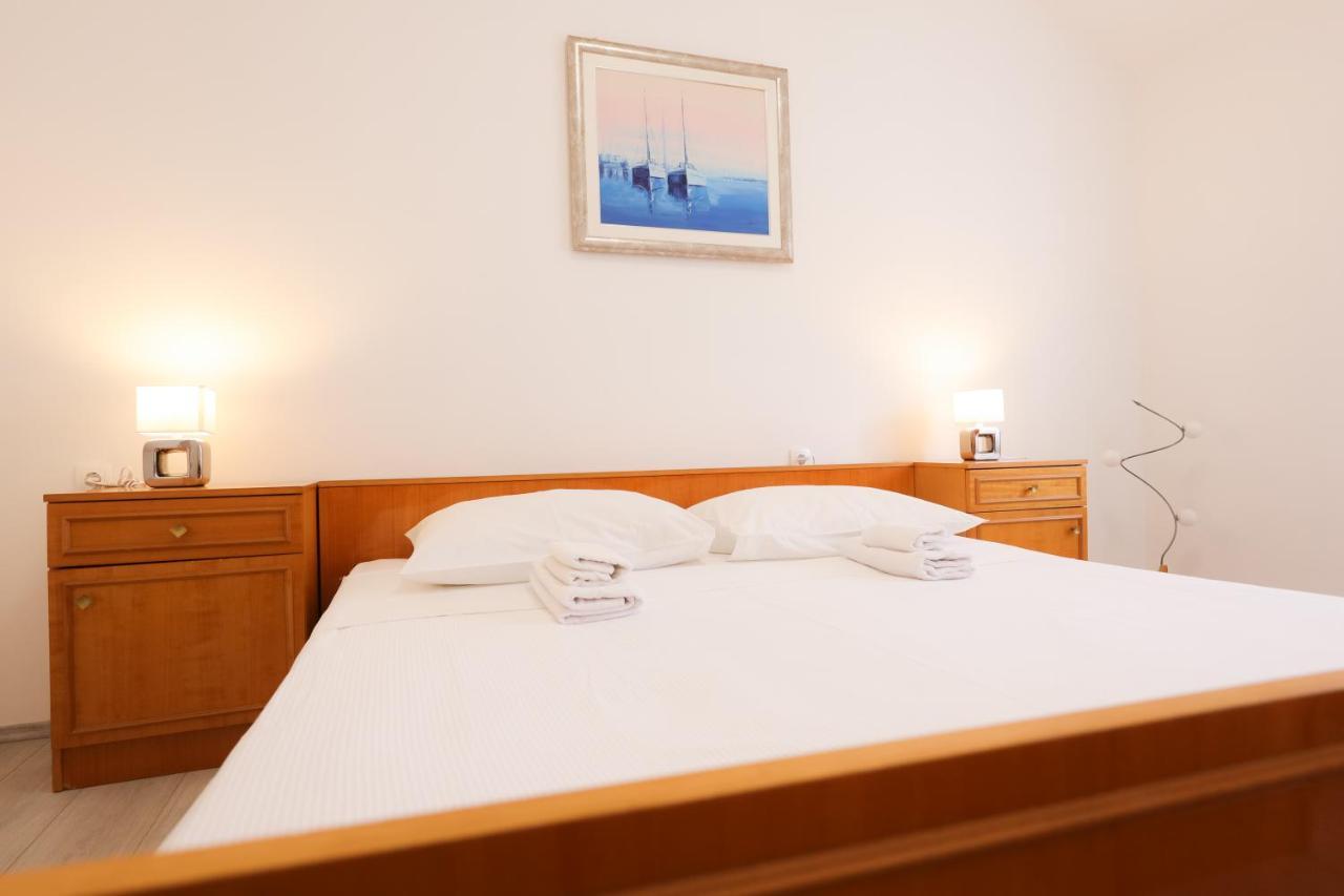 Two Bedroom Apartment In The Old Town Marija Zadar Luaran gambar
